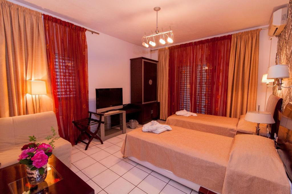 Krikonis Hotel Янина Экстерьер фото